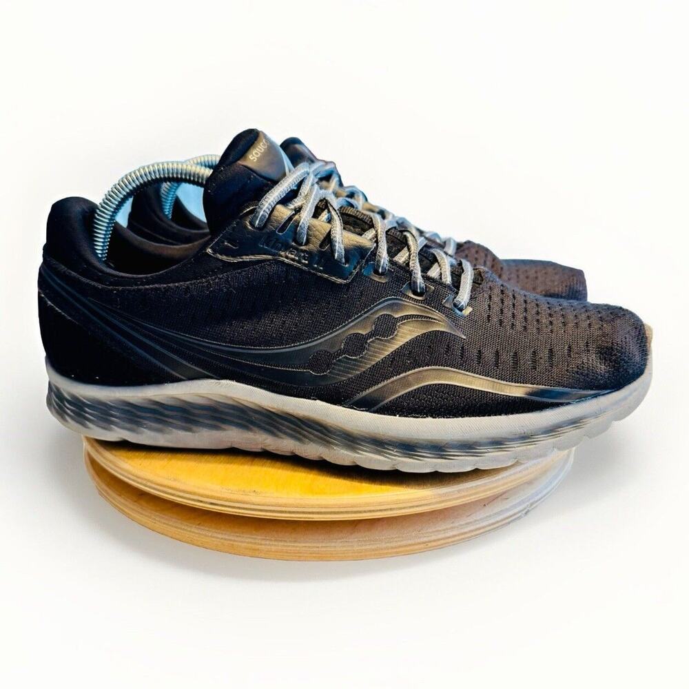 Saucony Kinvara‎ 11 Men's Running Shoes, Sneakers, Black, Size 9